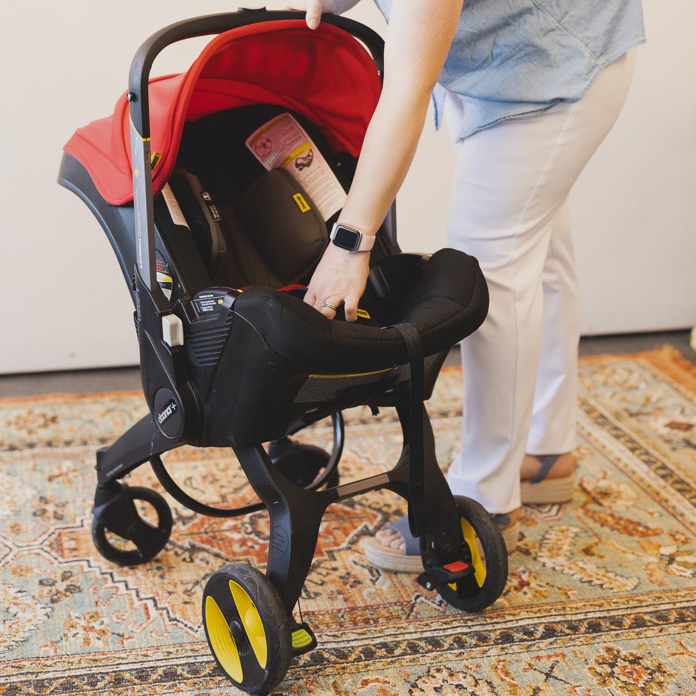Doona Stroller/Car Seat